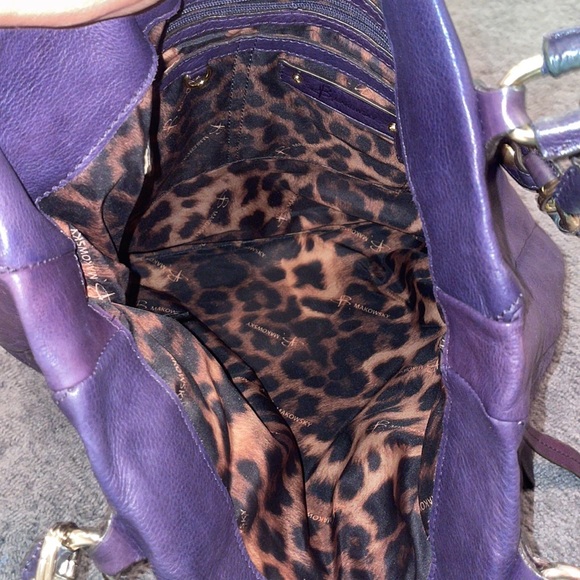 B. Makowsky Quilted Plum Grape Purple Leather Purse - Picture 9 of 14